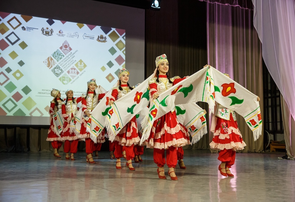 В Тюменской области пройдет конкурс среди любительских творческих коллективов